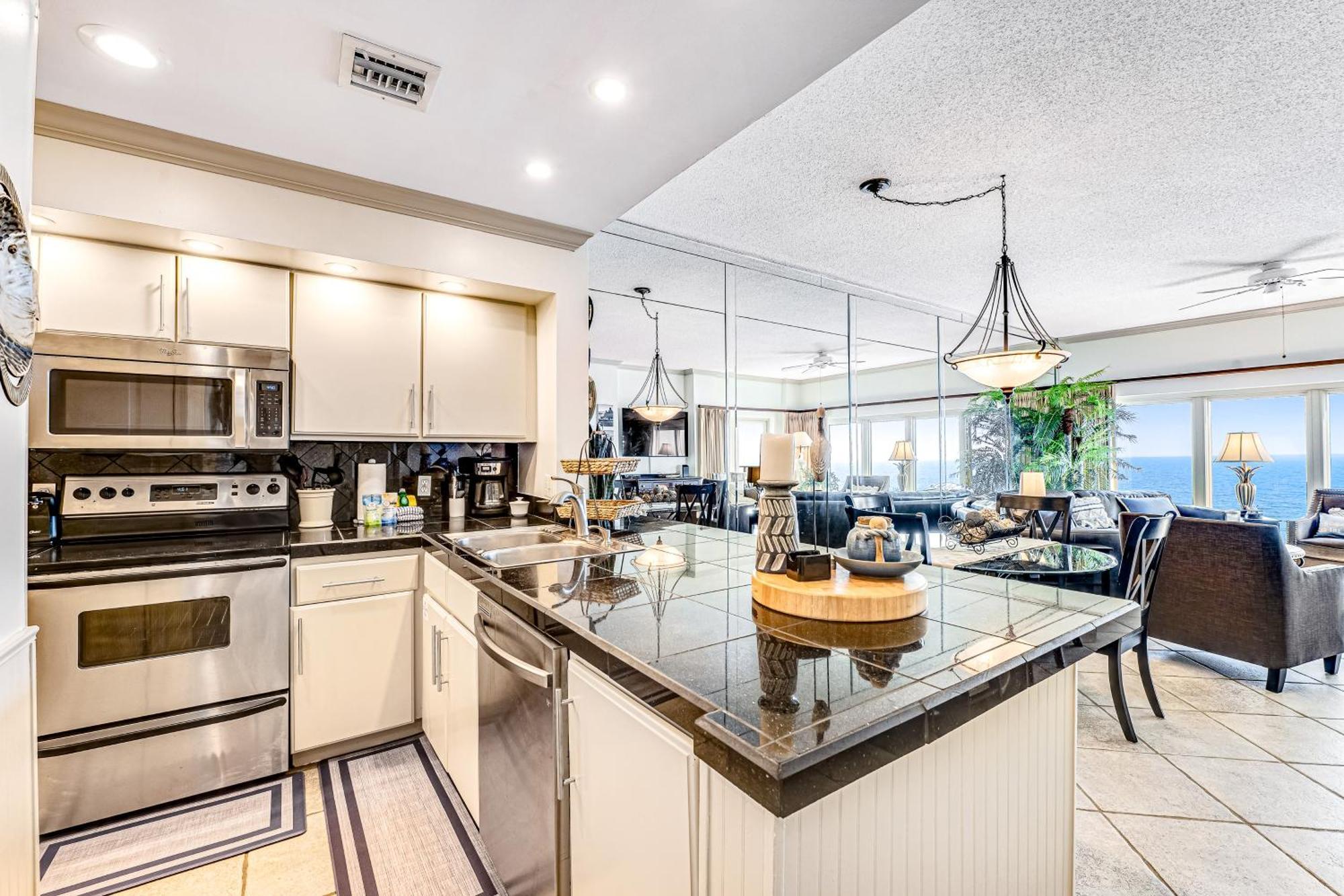 Tops'L Beach Manor I دستين الغرفة الصورة